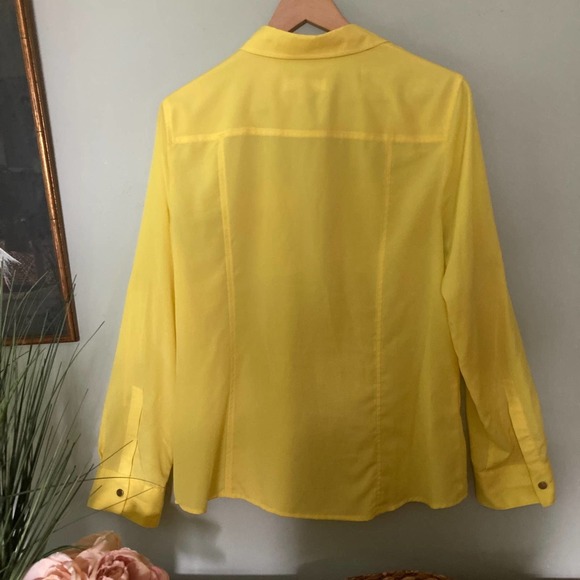 MICHAEL MICHAEL KORS Women's Yellow Full Zip Long Sleeve Collared Blouse | L - Picture 3 of 9
